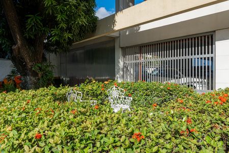 Apartamento à venda com 75m², 2 quartos e 1 vaga