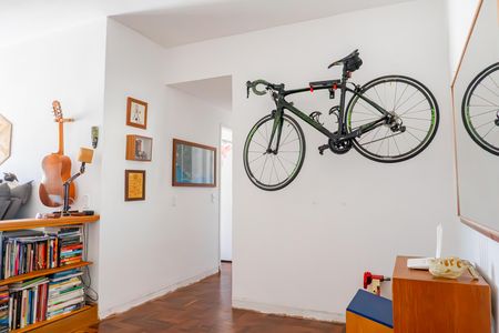 Apartamento à venda com 75m², 2 quartos e 1 vaga