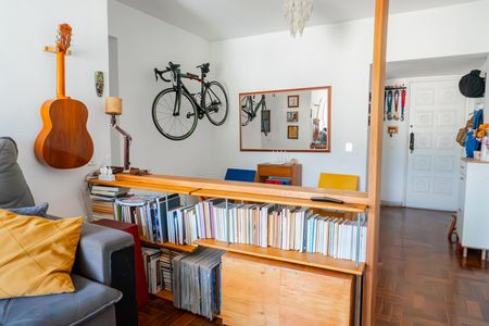 Apartamento à venda com 75m², 2 quartos e 1 vaga