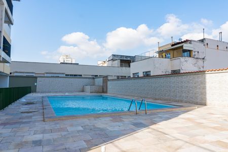 Apartamento à venda com 75m², 2 quartos e 1 vaga