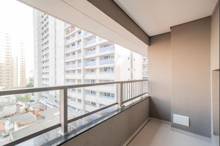 Studio à venda com 27m², 1 quarto e sem vaga Studio à venda com 27m², 1 quarto e sem vagaVaranda