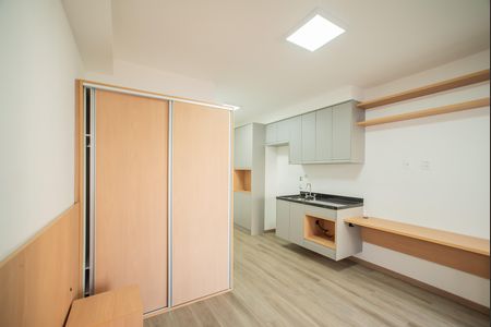 Studio à venda com 27m², 1 quarto e sem vaga Studio à venda com 27m², 1 quarto e sem vagaStudio