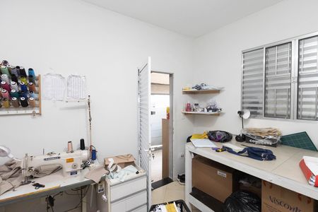 Casa à venda com 290m², 7 quartos e 2 vagas Casa à venda com 290m², 7 quartos e 2 vagasQuarto 4