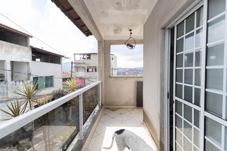 Varanda  de casa à venda com 7 quartos, 290m² em Jardim Fontalis, São Paulo