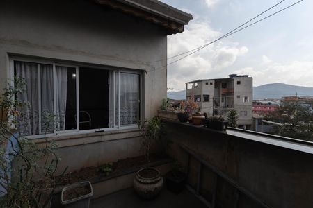 Casa à venda com 290m², 7 quartos e 2 vagas Casa à venda com 290m², 7 quartos e 2 vagasÁrea de Serviço / Quintal / Churrasqueira