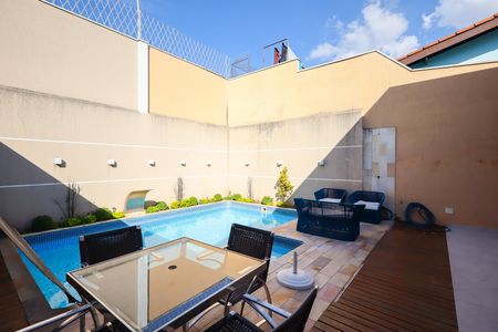 Casa para alugar com 180m², 3 quartos e 2 vagas