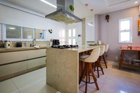 Casa para alugar com 180m², 3 quartos e 2 vagas