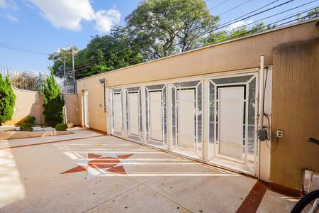Casa para alugar com 180m², 3 quartos e 2 vagas