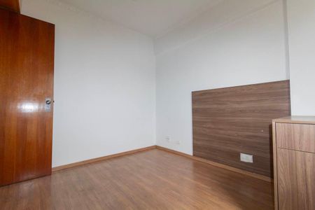 Apartamento à venda com 63m², 2 quartos e 1 vagaQuarto 2