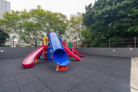 Apartamento à venda com 63m², 2 quartos e 1 vagaÁrea comum - Playground