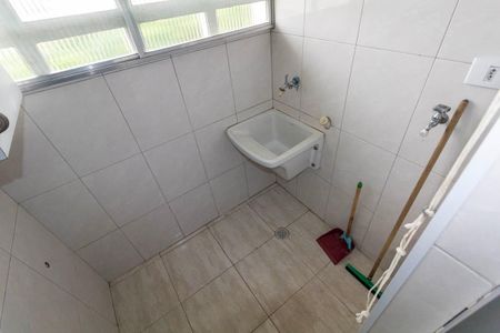 Apartamento à venda com 63m², 2 quartos e 1 vagaÁrea de Serviço