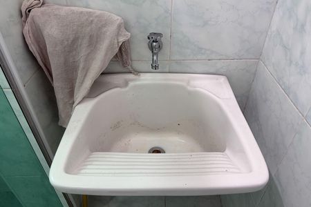 Apartamento para alugar com 55m², 2 quartos e sem vaga Apartamento para alugar com 55m², 2 quartos e sem vagaBanheiro