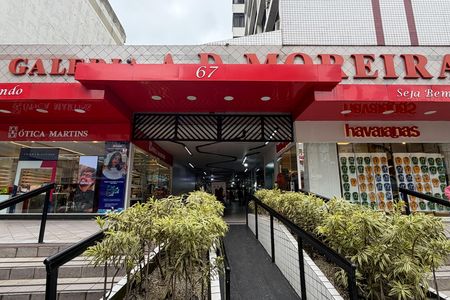 Fachada de apartamento para alugar com 2 quartos, 55m² em Gonzaga, Santos