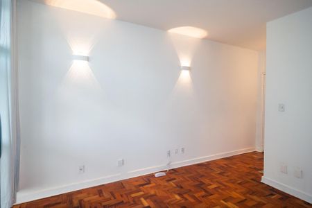 Apartamento para alugar com 38m², 1 quarto e sem vaga Apartamento para alugar com 38m², 1 quarto e sem vagaSala