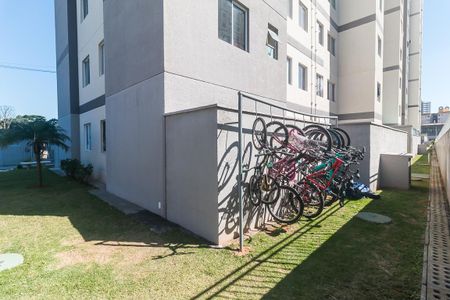 Bicicletário de apartamento para alugar com 2 quartos, 49m² em Vila Monteiro, Poá