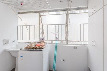 Apartamento para alugar com 130m², 3 quartos e 2 vagas Apartamento para alugar com 130m², 3 quartos e 2 vagasÁrea de Serviço