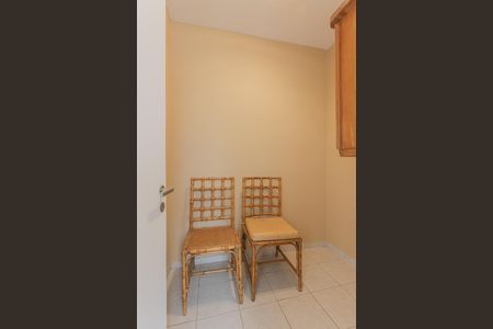 Apartamento para alugar com 130m², 3 quartos e 2 vagas Apartamento para alugar com 130m², 3 quartos e 2 vagasÁrea de Serviço