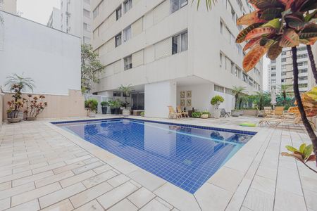 Apartamento para alugar com 130m², 3 quartos e 2 vagas Apartamento para alugar com 130m², 3 quartos e 2 vagasPiscina