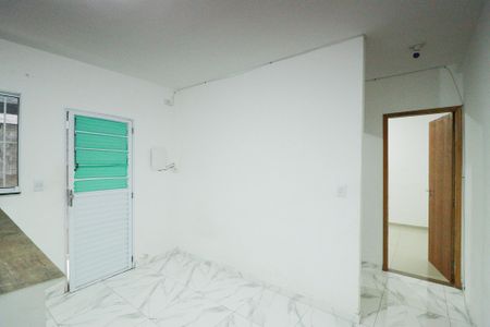 Casa para alugar com 32m², 1 quarto e sem vaga Casa para alugar com 32m², 1 quarto e sem vagaSala/Cozinha/Área de Serviço