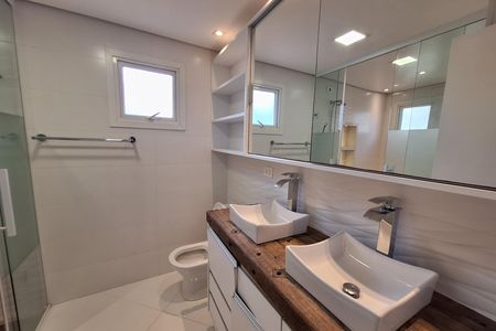 Casa para alugar com 110m², 3 quartos e 2 vagas Casa para alugar com 110m², 3 quartos e 2 vagasBanheiro da Suíte