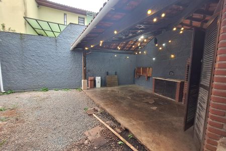 Casa para alugar com 110m², 3 quartos e 2 vagas Casa para alugar com 110m², 3 quartos e 2 vagasQuintal