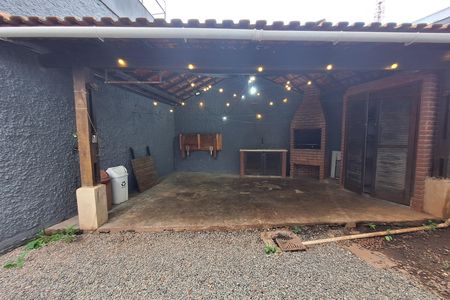 Casa para alugar com 110m², 3 quartos e 2 vagas Casa para alugar com 110m², 3 quartos e 2 vagasQuintal