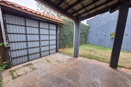 Casa para alugar com 110m², 3 quartos e 2 vagas