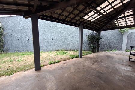 Garagem de casa para alugar com 3 quartos, 110m² em Jardim Jamaica, Santo André