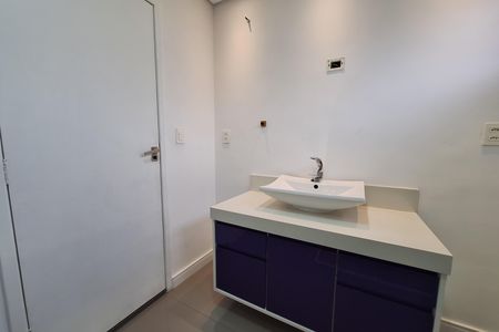 Casa para alugar com 110m², 3 quartos e 2 vagas Casa para alugar com 110m², 3 quartos e 2 vagasBanheiro