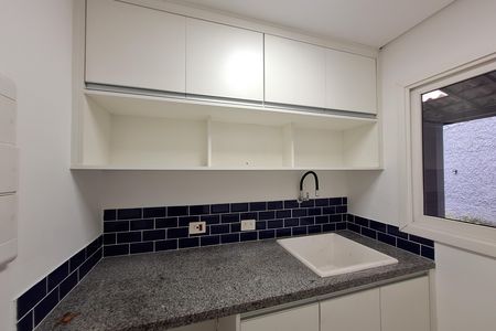 Casa para alugar com 110m², 3 quartos e 2 vagas Casa para alugar com 110m², 3 quartos e 2 vagasLavanderia