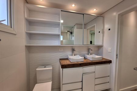 Banheiro da Suíte de casa para alugar com 3 quartos, 110m² em Jardim Jamaica, Santo André