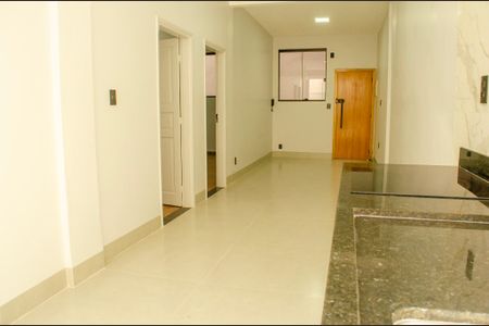 Cozinha de apartamento para alugar com 2 quartos, 57m² em Setor Oeste, Goiânia