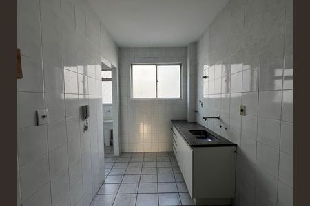 Cozinha de apartamento para alugar com 3 quartos, 80m² em Alípio de Melo, Belo Horizonte