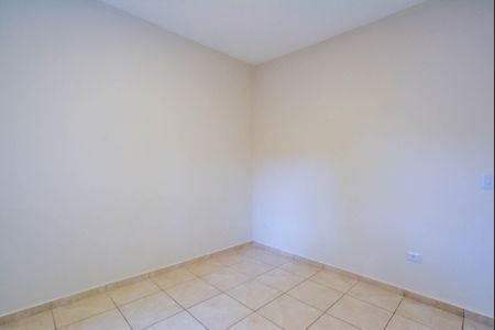 Quarto de casa para alugar com 1 quarto, 60m² em Jardim do Estádio, Santo André