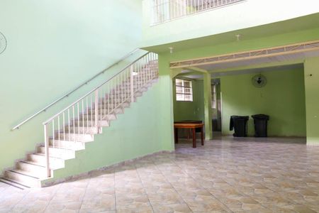 Apartamento para alugar com 45m², 2 quartos e 1 vaga Apartamento para alugar com 45m², 2 quartos e 1 vagaÁrea comum - Salão de festas