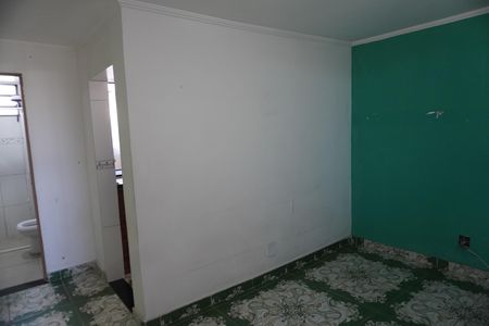 Sala de apartamento para alugar com 2 quartos, 46m² em Jardim Santa Etelvina, São Paulo