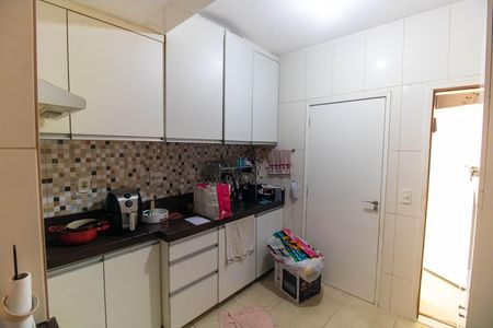 Apartamento à venda com 90m², 3 quartos e 1 vagaCozinha e Área de Serviço