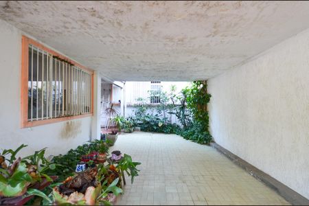Garagem de casa para alugar com 5 quartos, 318m² em Serra, Belo Horizonte