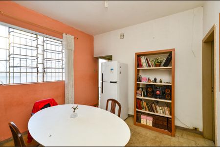 Copa de casa para alugar com 5 quartos, 318m² em Serra, Belo Horizonte