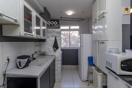 Apartamento para alugar com 65m², 2 quartos e 1 vaga Apartamento para alugar com 65m², 2 quartos e 1 vagaCozinha e Área de Serviço