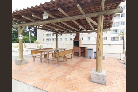 Apartamento à venda com 125m², 3 quartos e 2 vagas Apartamento à venda com 125m², 3 quartos e 2 vagasÁrea comum - Churrasqueira