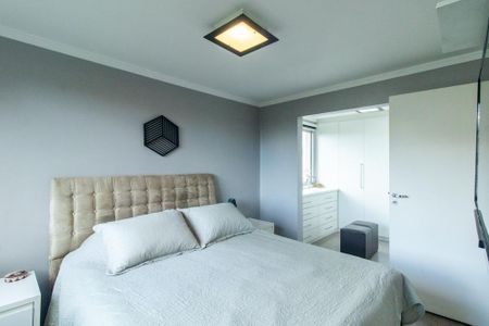 Apartamento à venda com 125m², 3 quartos e 2 vagas Apartamento à venda com 125m², 3 quartos e 2 vagasQuarto 2 Suite 1