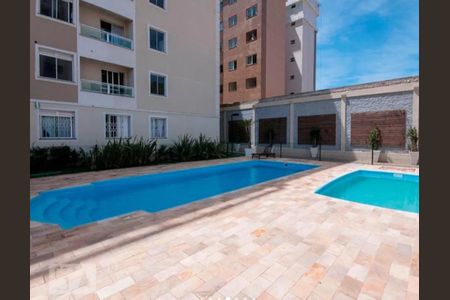 Apartamento à venda com 125m², 3 quartos e 2 vagas Apartamento à venda com 125m², 3 quartos e 2 vagasÁrea comum - Piscina