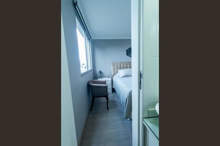 Apartamento à venda com 125m², 3 quartos e 2 vagas Apartamento à venda com 125m², 3 quartos e 2 vagasBanheiro da Suite 1