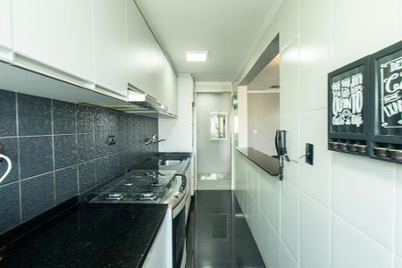 Apartamento à venda com 125m², 3 quartos e 2 vagas Apartamento à venda com 125m², 3 quartos e 2 vagasCozinha e Área de Serviço