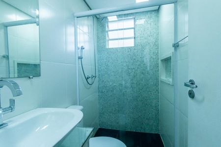Apartamento à venda com 125m², 3 quartos e 2 vagas Apartamento à venda com 125m², 3 quartos e 2 vagasBanheiro da Suite 1