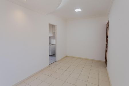 Sala de apartamento para alugar com 3 quartos, 70m² em Palmares, Belo Horizonte