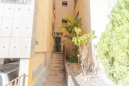 Apartamento para alugar com 70m², 3 quartos e 1 vaga Apartamento para alugar com 70m², 3 quartos e 1 vagaEntrada