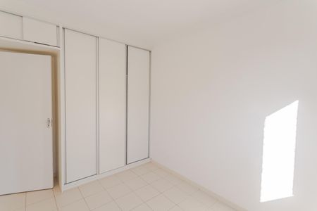Apartamento para alugar com 70m², 3 quartos e 1 vaga Apartamento para alugar com 70m², 3 quartos e 1 vagaQuarto 2