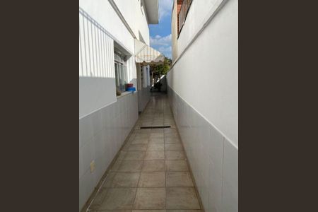 Casa à venda com 3 quartos, 210m² em Vila Congonhas, São Paulo